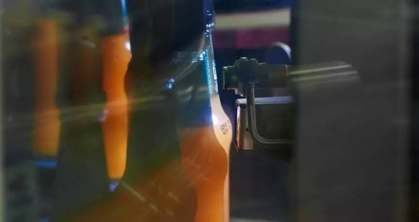 滿足未來的生產(chǎn)需求,連續(xù)式噴墨噴碼技術(shù)如何改變?0